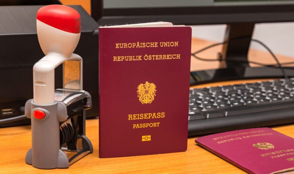 Skandal in österreichischer Botschaft: 79 Pässe illegal ausgestellt
