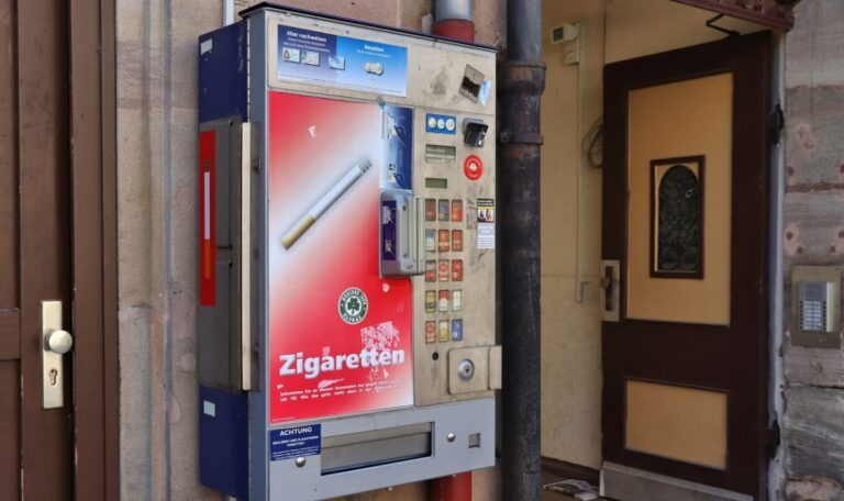 Wien-Liesing: Mann stiehlt Auto mit steckendem Schlüssel