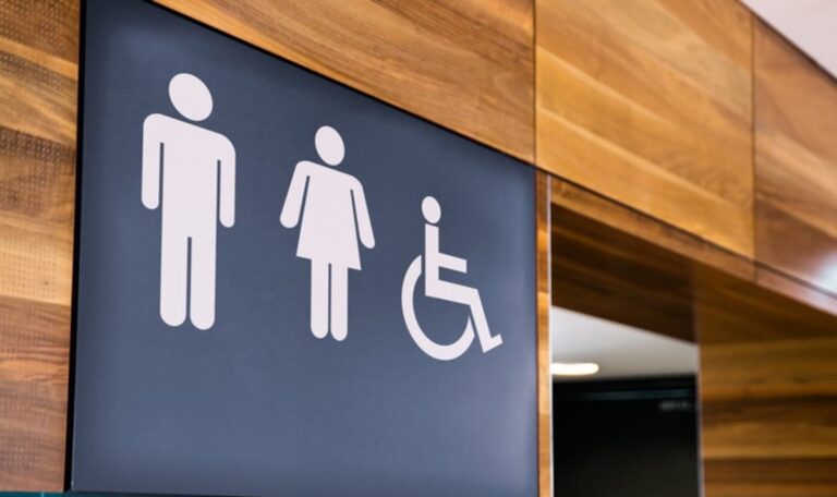 Sex statt Mittagspause: Verheiratete trifft täglich ihren Kollegen