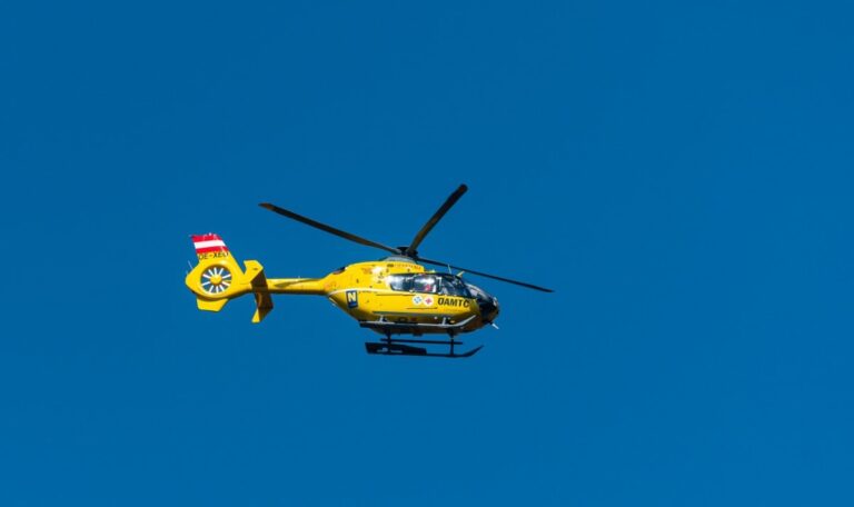 Schritt ins Leere: 31-Jähriger stürzt 100 Meter in die Tiefe