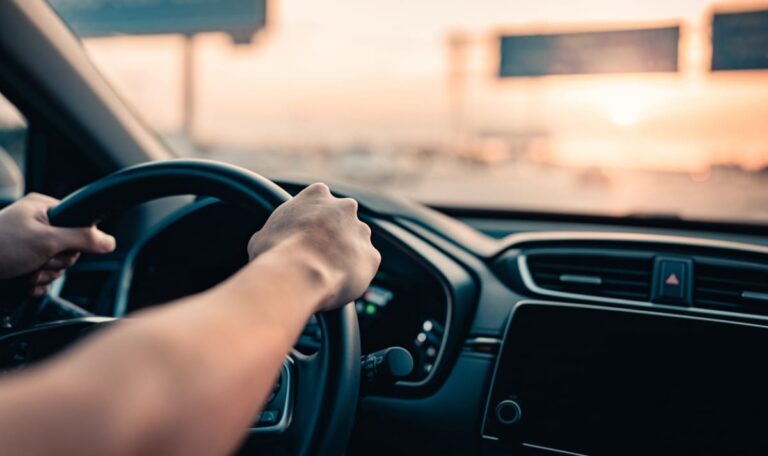 Führerschein gerade entzogen: 30 Minuten später wieder am Steuer