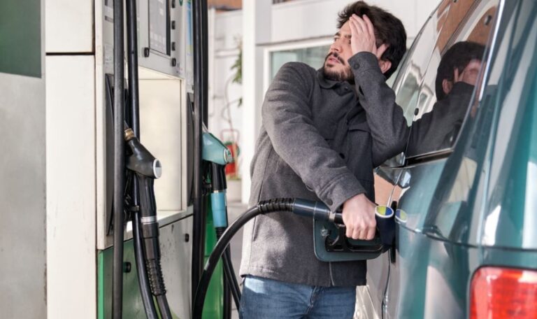 2,215 Euro pro Liter: Benzinpreis steigt auf Rekordhoch