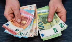 Bis zu 35.000 Euro zusätzlich: Abfertigung bekommt neue Regeln