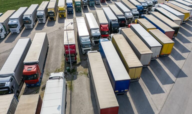Waren weg, Täter flüchtig: Speditionsbetrug mit sechsstelligem Schaden