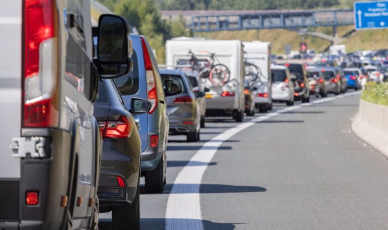 Stau-Alarm: Ferienende sorgt für volle Autobahnen