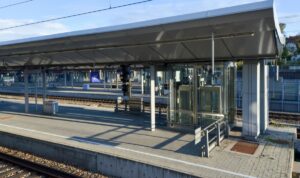 Für 25 Euro: Mann (31) würgt 16-Jährige