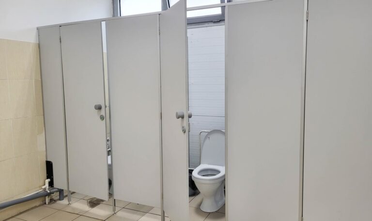 Teenager fluteten Wiener Gymnasium – jetzt stehen sie vor Gericht