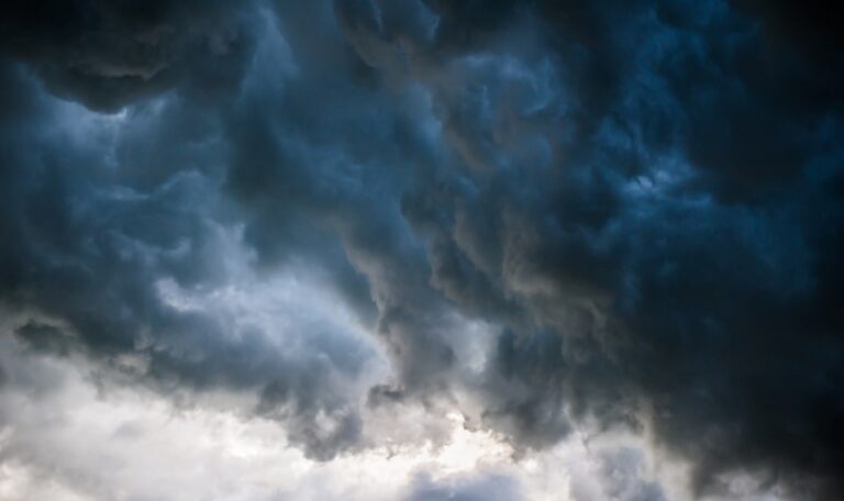 Regen und Gewitter im Anmarsch: So wird das Wochenende