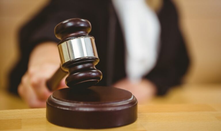 Drei Kinder getötet: Mordprozess gegen Mutter scheiterte wegen einem Mann