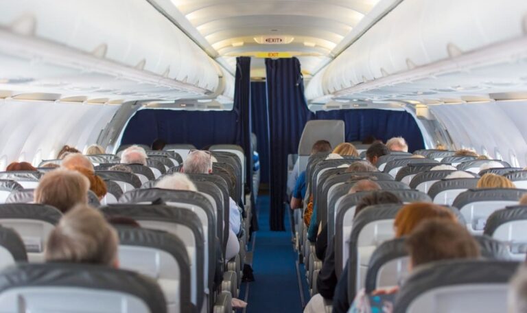150 Millionen Euro Mehrkosten: Jobs bei Billigflieger wackeln