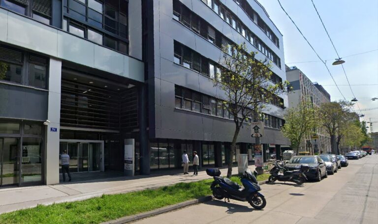 Razzia in Wiener Behörde: MA 35-Mitarbeiterin taucht nach Durchsuchung ab