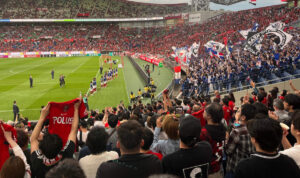 UEFA-Bann: Serbische Fans müssen draußen bleiben – Polizei in Alarmbereitschaft
