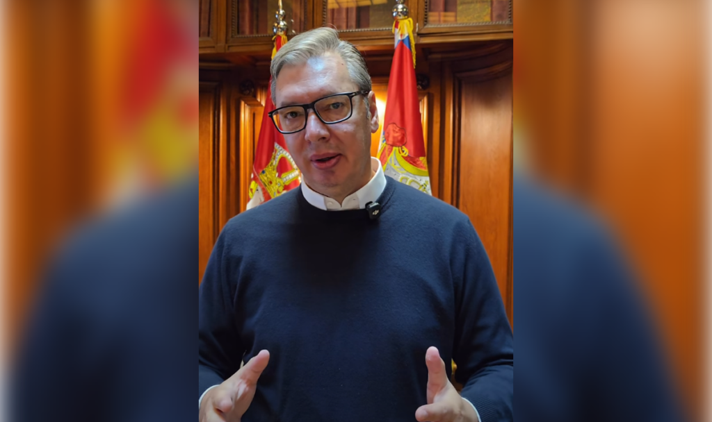 Nach Putin-Telefonat: Serbiens Präsident Vucic kündigt Rücktritt an (VIDEO)