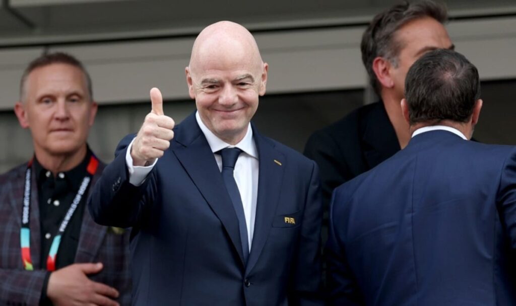 Mehr Spiele, volle Taschen: FIFA kassiert bei der WM wie nie zuvor