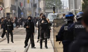 Mehr als 5.000 Festnahmen: Frankreich fürchtet neue Eskalation bei Schülerprotesten