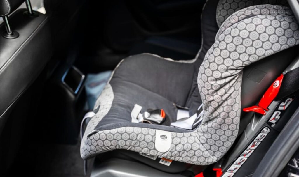 Großer ÖAMTC-Stopp: Diese Kindersitze können Leben gefährden