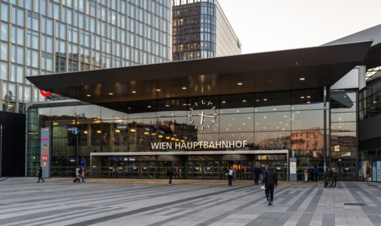 Fundamt-Wunder am Hauptbahnhof: 100.000 Euro finden wieder zu Besitzer zurück