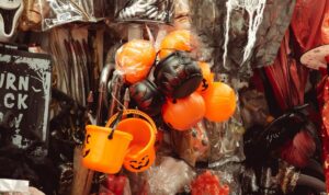 Brandgefahr bei Kinderkostümen: Prüfer schlagen vor Halloween Alarm