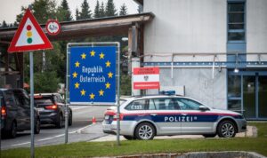 Flucht an der Grenze: Kroate rast Richtung Slowenien davon