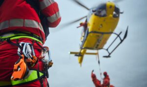 Oktoberfest endet tödlich: 35-Jähriger stürzt auf Betonboden