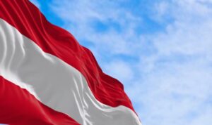 Fahnen, Festakt, Frontalangriff: SPÖ-Nachwuchs rechnet mit Österreich ab
