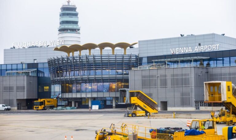 Flughafen Wien: Countdown läuft – Hunderte Jobs wackeln