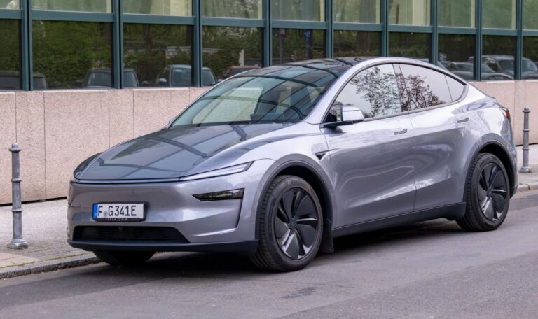 Tesla-Türen unter Verdacht: US-Behörde prüft rund 174.000 Autos
