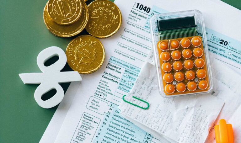 Gleiches Brutto, weniger Netto: Was sich bei neuen Jobs ab 2027 ändert